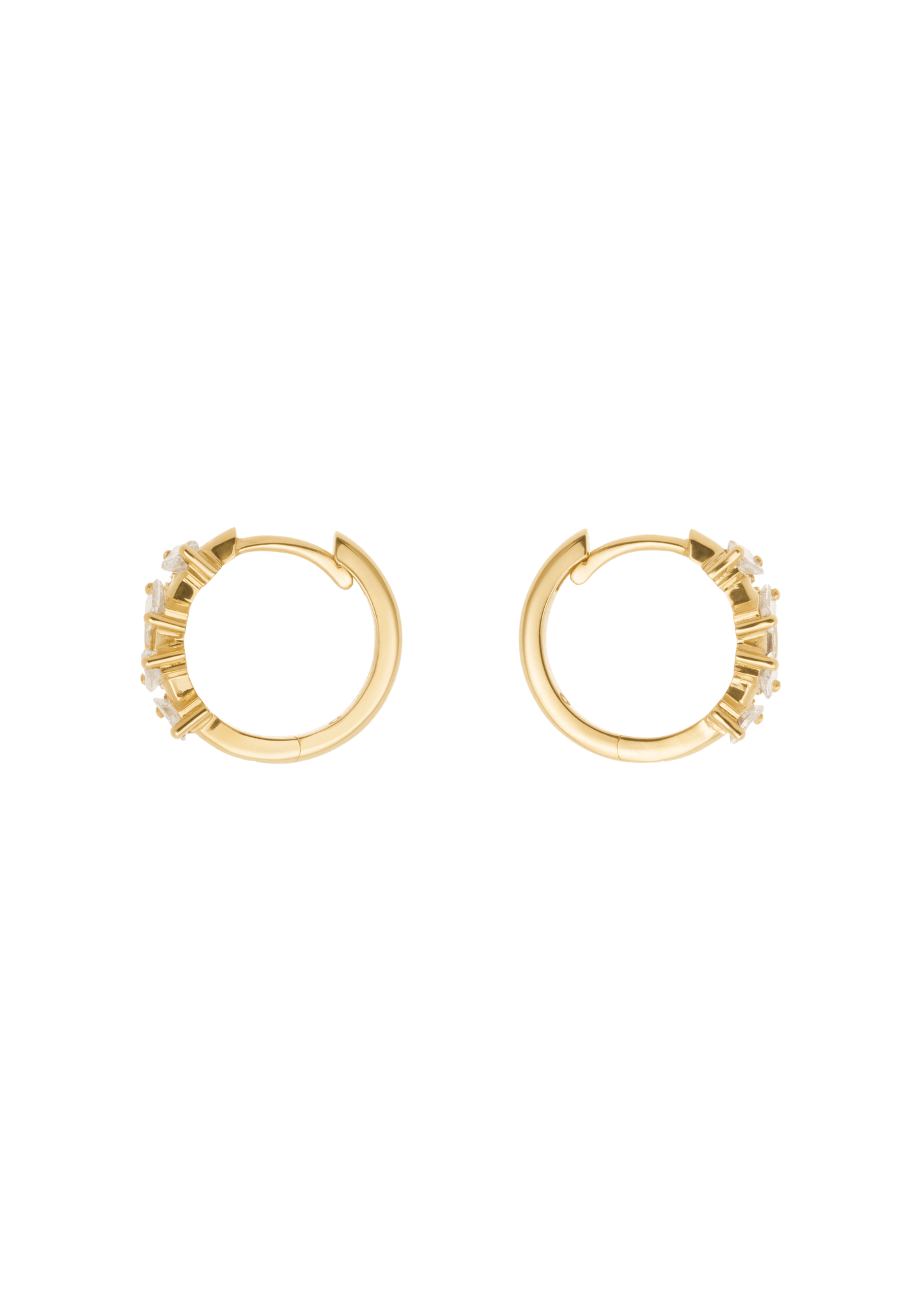 shaped diamond earrings 18k