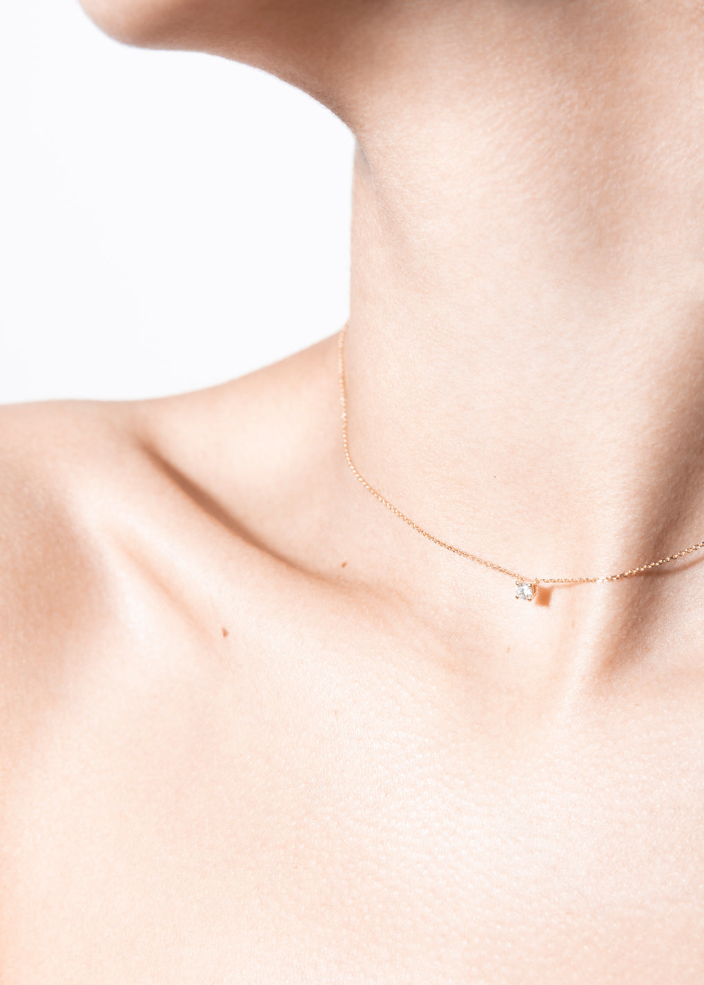 sinead necklace 18k diamond