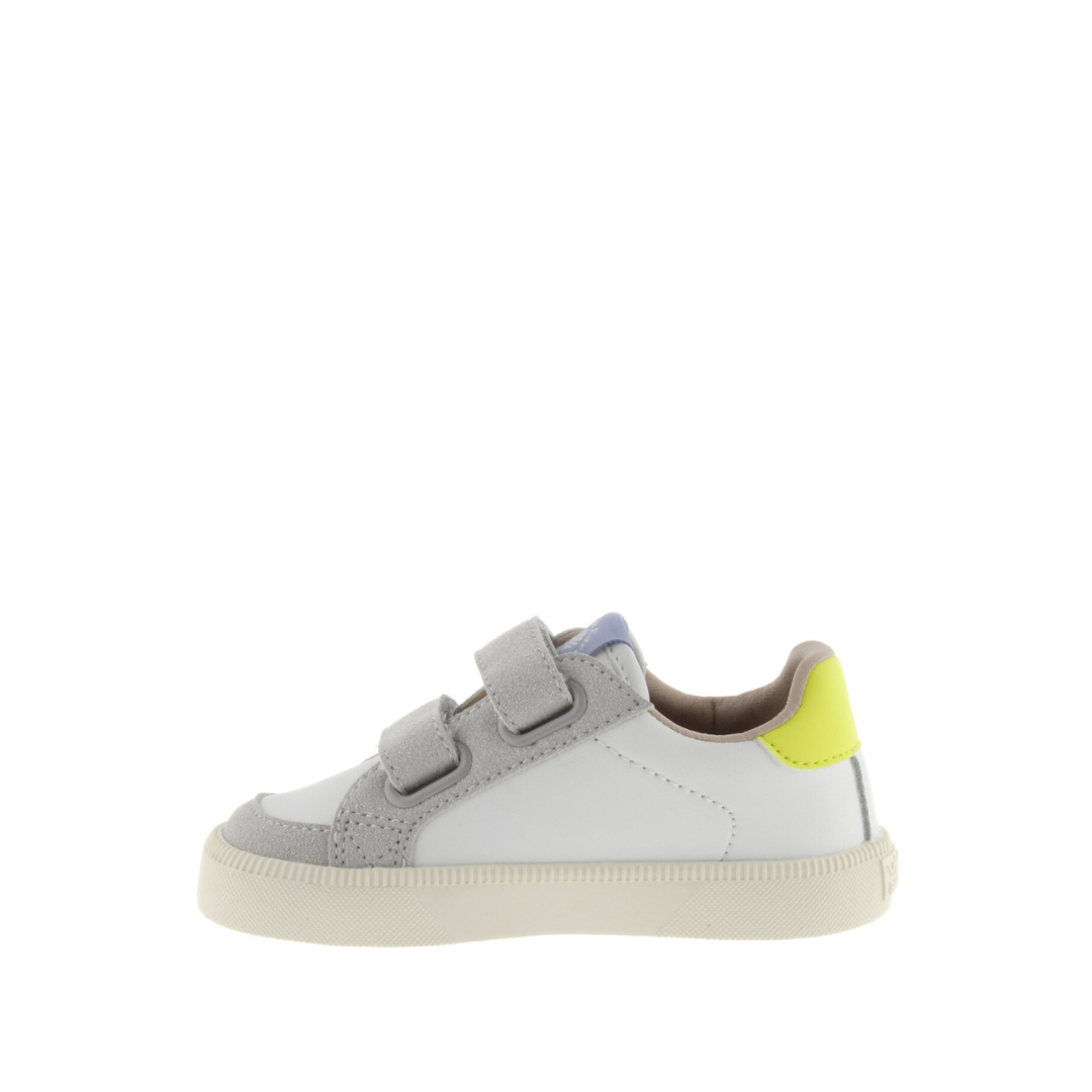 Ténis Victória Oliver - Victoria