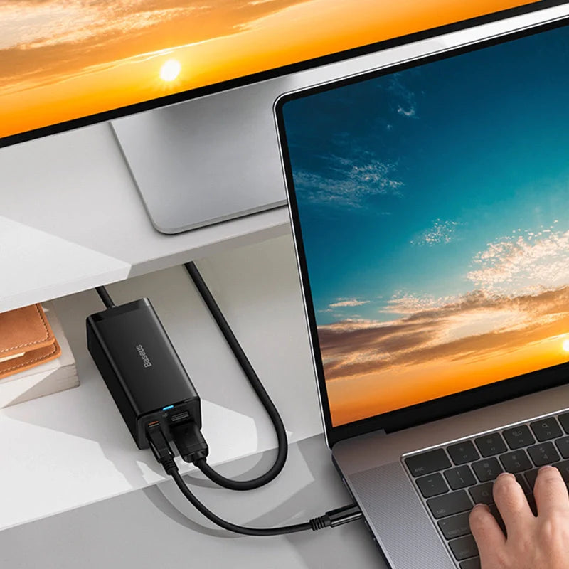 Carregador Baseus GaN5 Pro Fast Charger 67W Dual USB-C/USB-A Preto + HDMI