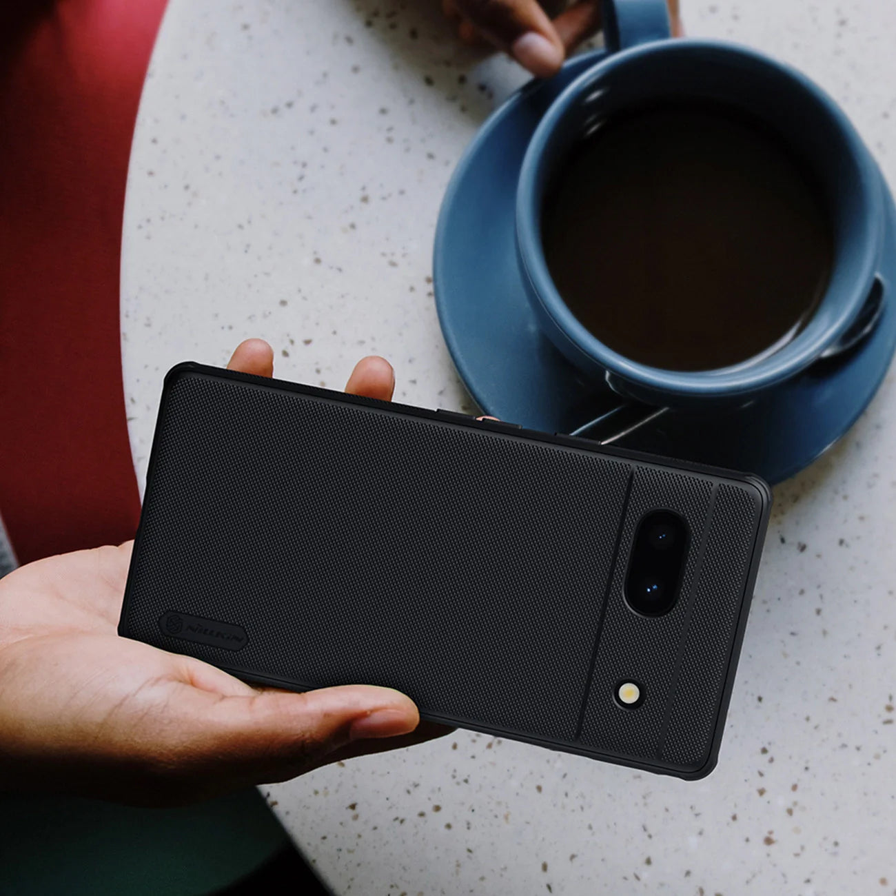 Capa Super Frosted Shield Pro Google Pixel 7a Nillkin Preta