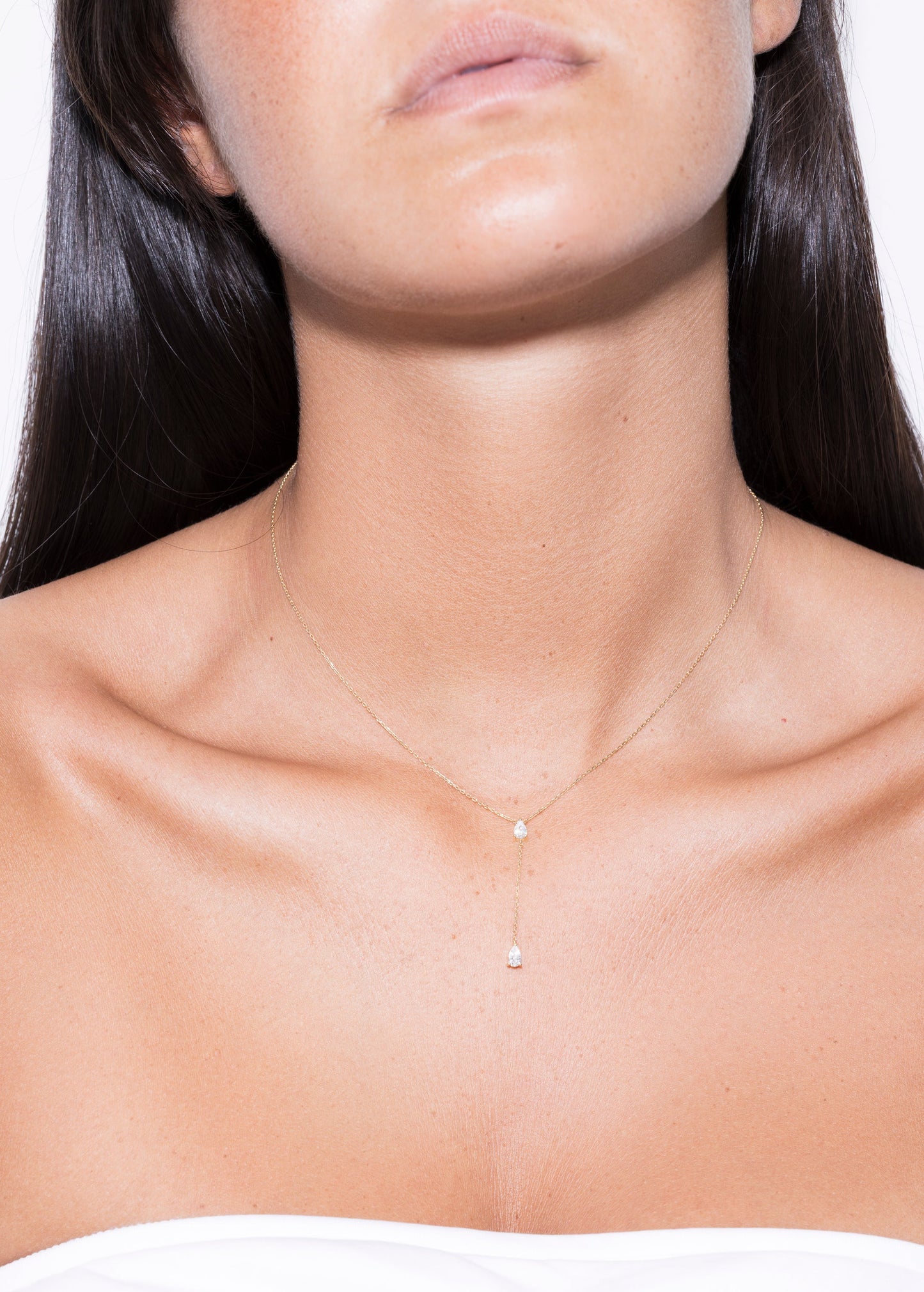 two diamonds linked 18k necklace