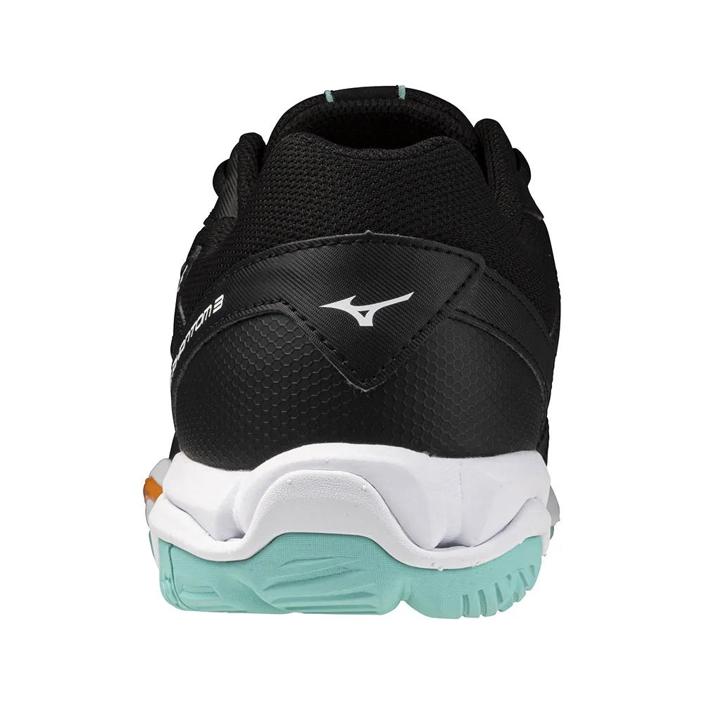 Mizuno Wave Phantom 3