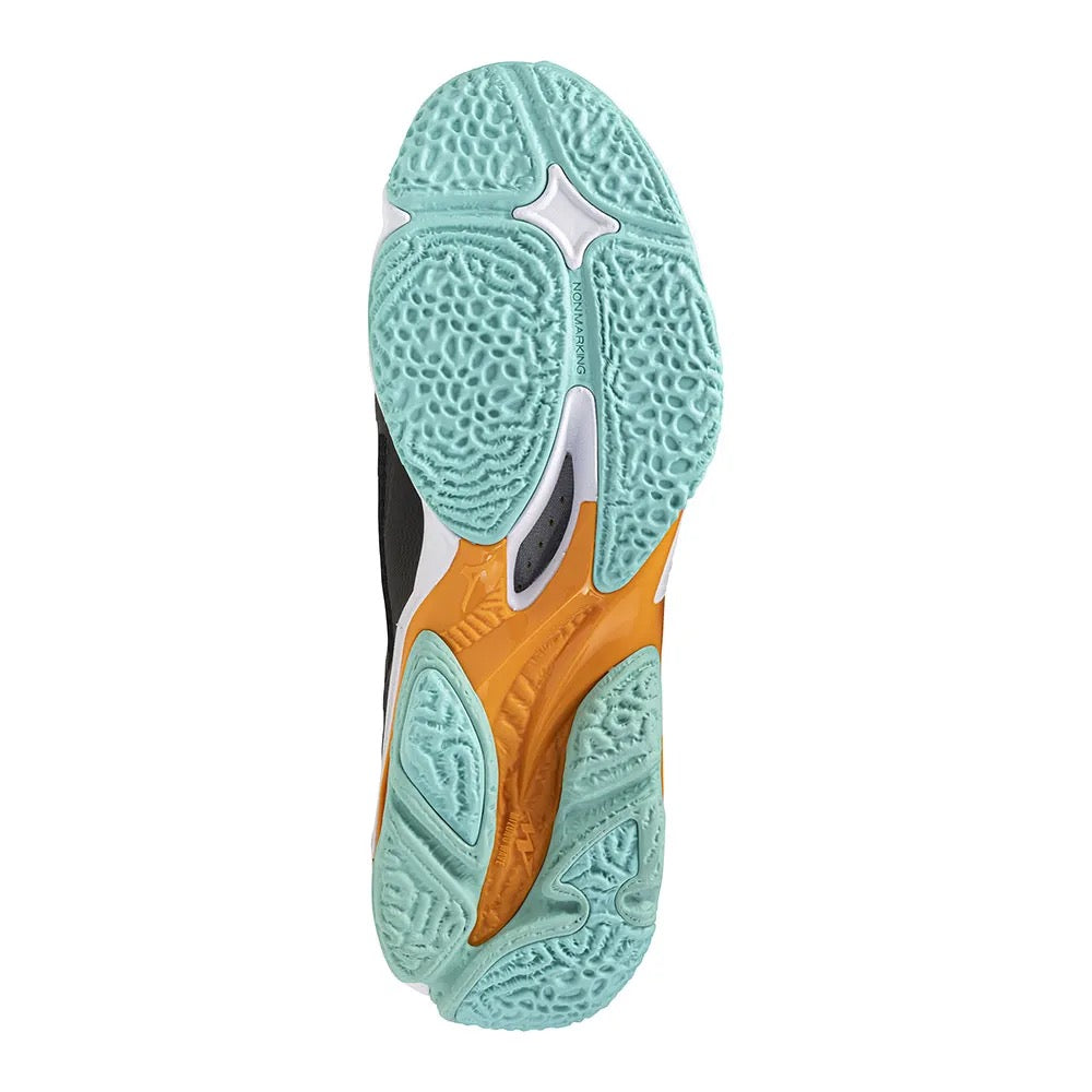 Mizuno Wave Lightning Z8