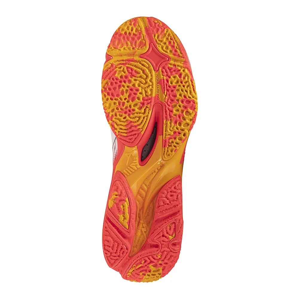 Mizuno Lightning Neo 3