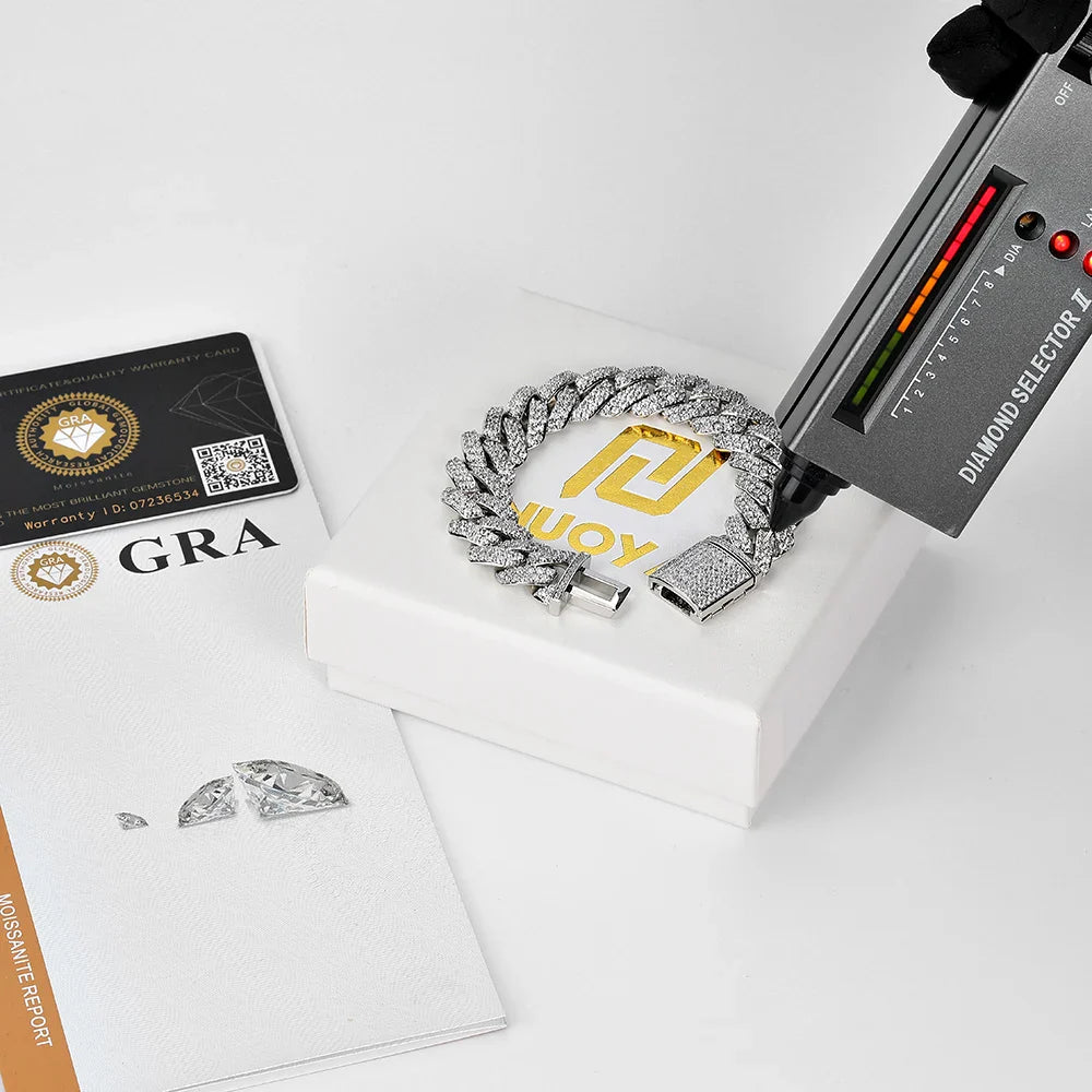 Miami Cuban Link Bracelet – Luxury 925 Silver Pulseira Masculina com Pedras VVS Moissanite | GRA Certified Iced-Out Dripication