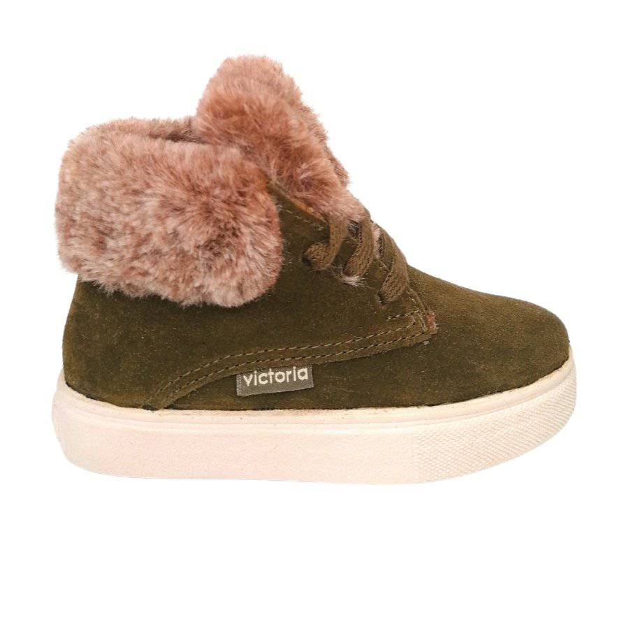 BOTAS VICTORIA EM CAMURÇA C/ ANIMAL