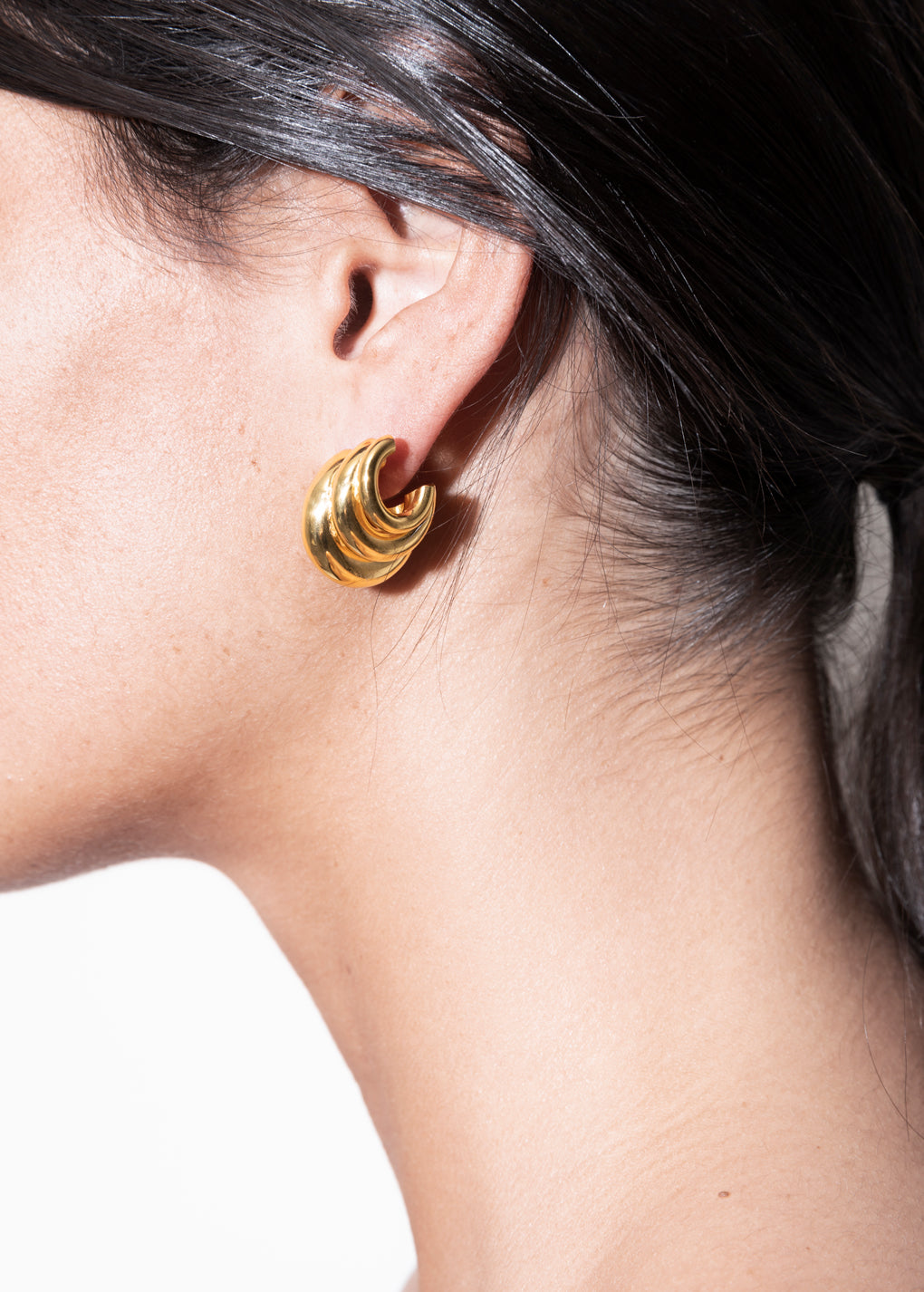daphne earrings